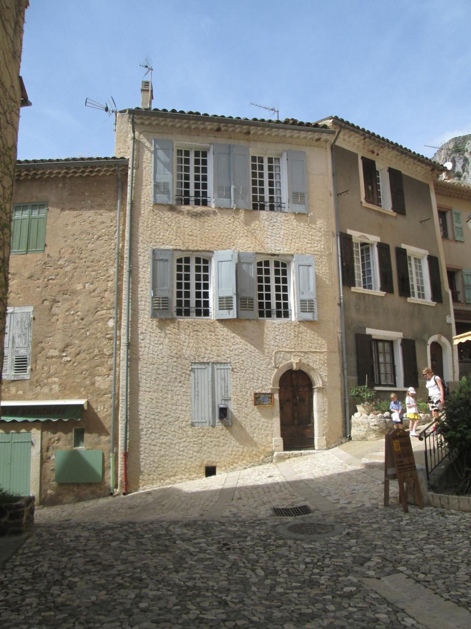 La Bonne Etoile - The Good Star Apartman Moustiers-Sainte-Marie Szoba fotó